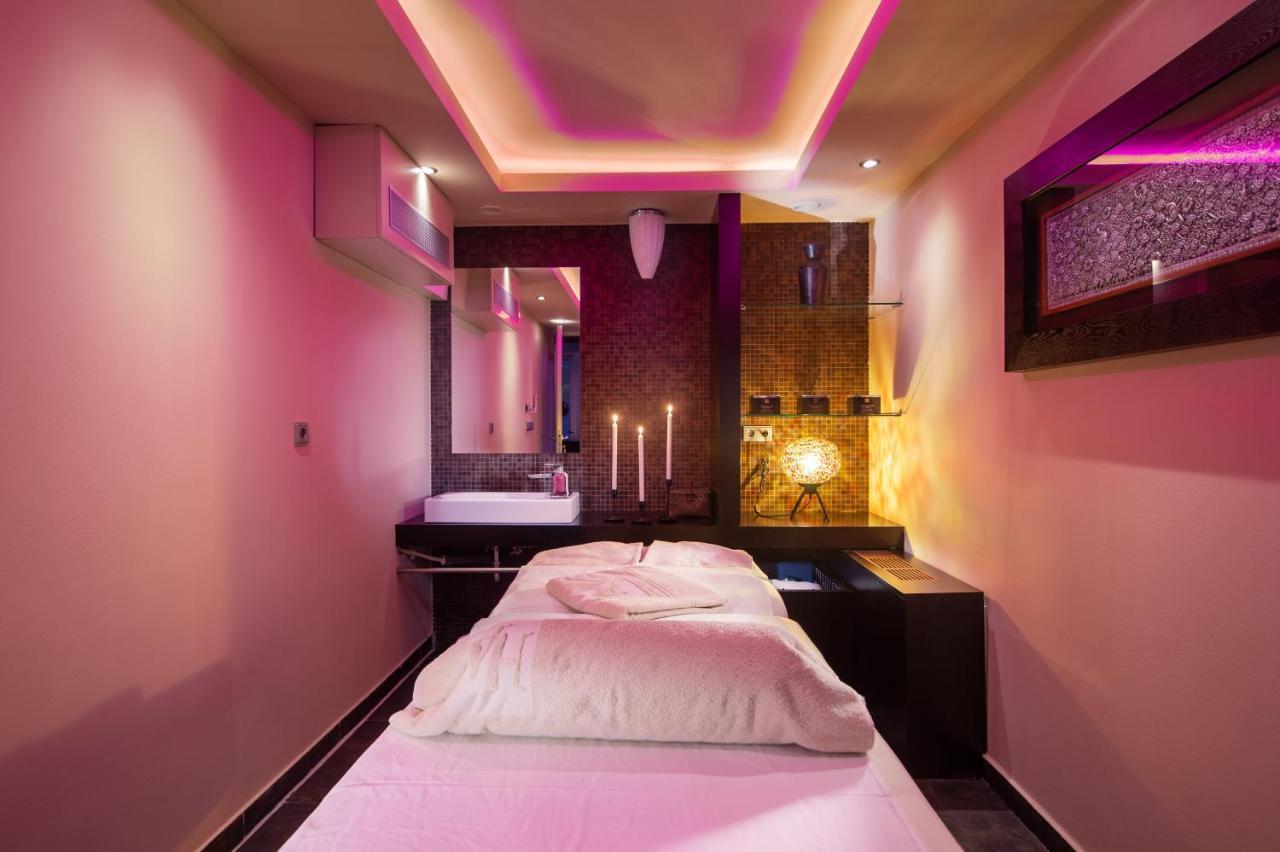 Hotel Aleksander Medical & Spa 로가스카슬라티나 외부 사진